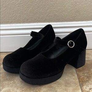 Dollskill Delia’s Black Velvet Mary Janes